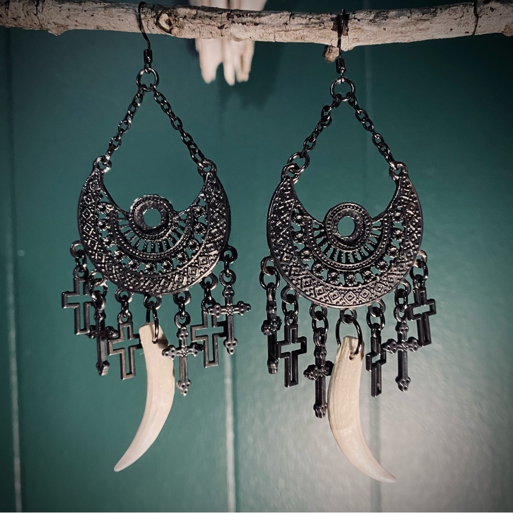 Possum Teeth Cathedral Crucifix Gunmetal Chain Earrings